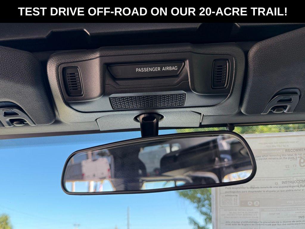 new 2026 Jeep Gladiator car, priced at $37,945