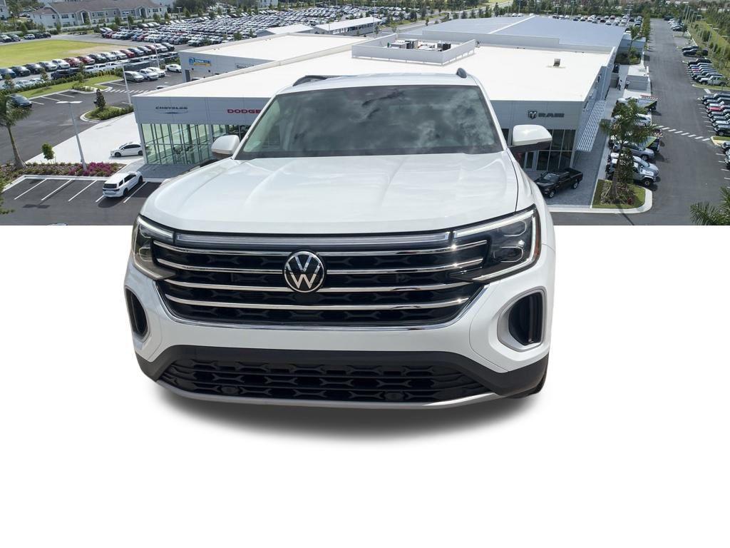 used 2024 Volkswagen Atlas car, priced at $31,387