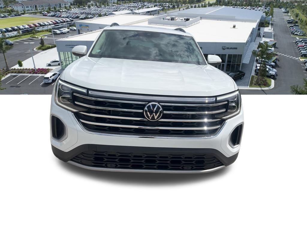 used 2024 Volkswagen Atlas car, priced at $31,387