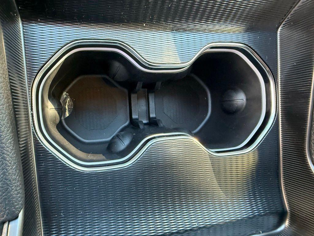 new 2026 Jeep Grand Cherokee car, priced at $35,810