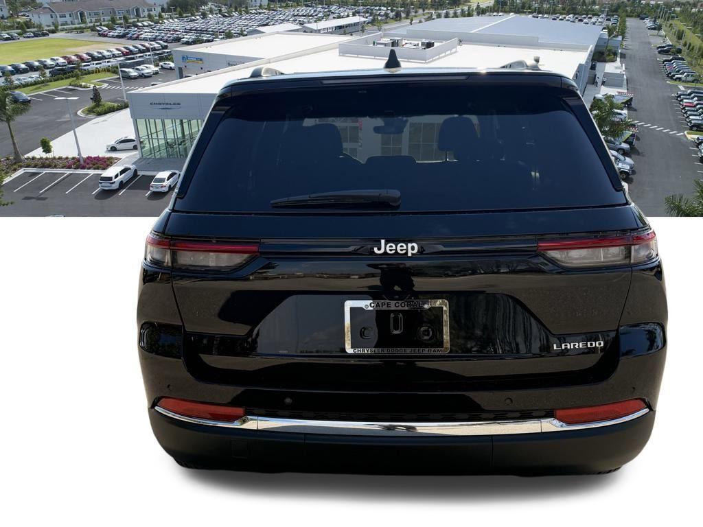 new 2026 Jeep Grand Cherokee car, priced at $35,810