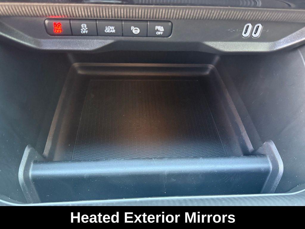 new 2026 Jeep Cherokee car, priced at $42,215