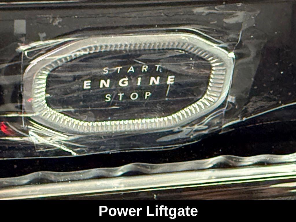 new 2026 Jeep Grand Cherokee car, priced at $45,135