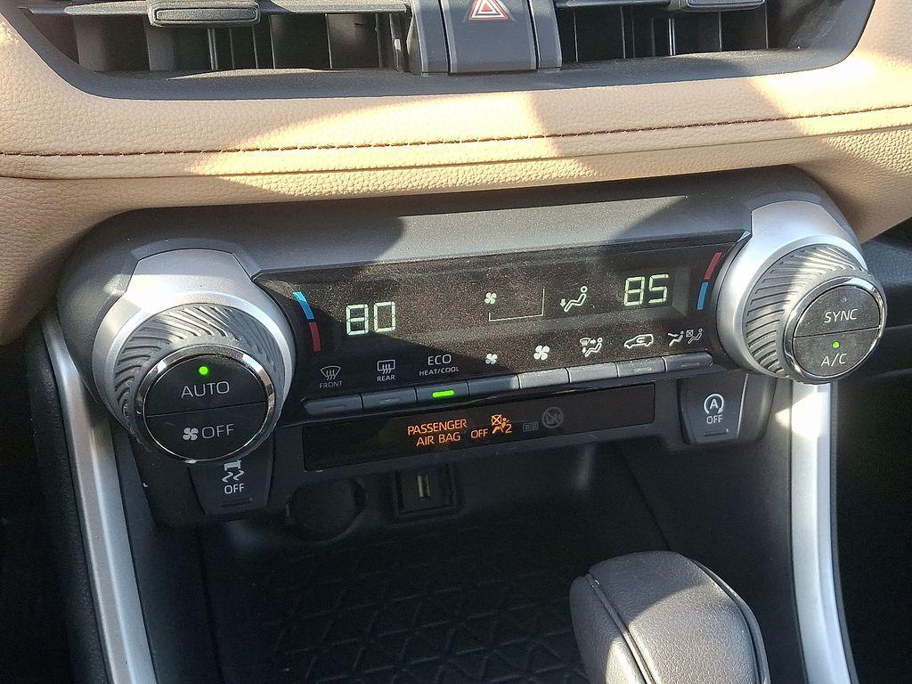 used 2020 Toyota RAV4 car, priced at $24,118