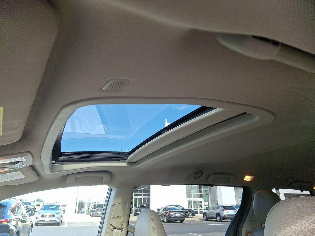 used 2019 Toyota Sienna car, priced at $21,752