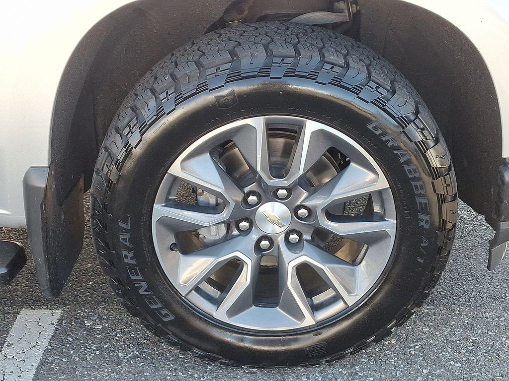 used 2021 Chevrolet Silverado 1500 car, priced at $29,739