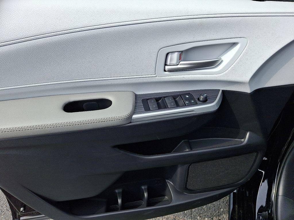 used 2026 Toyota Sienna car, priced at $48,677