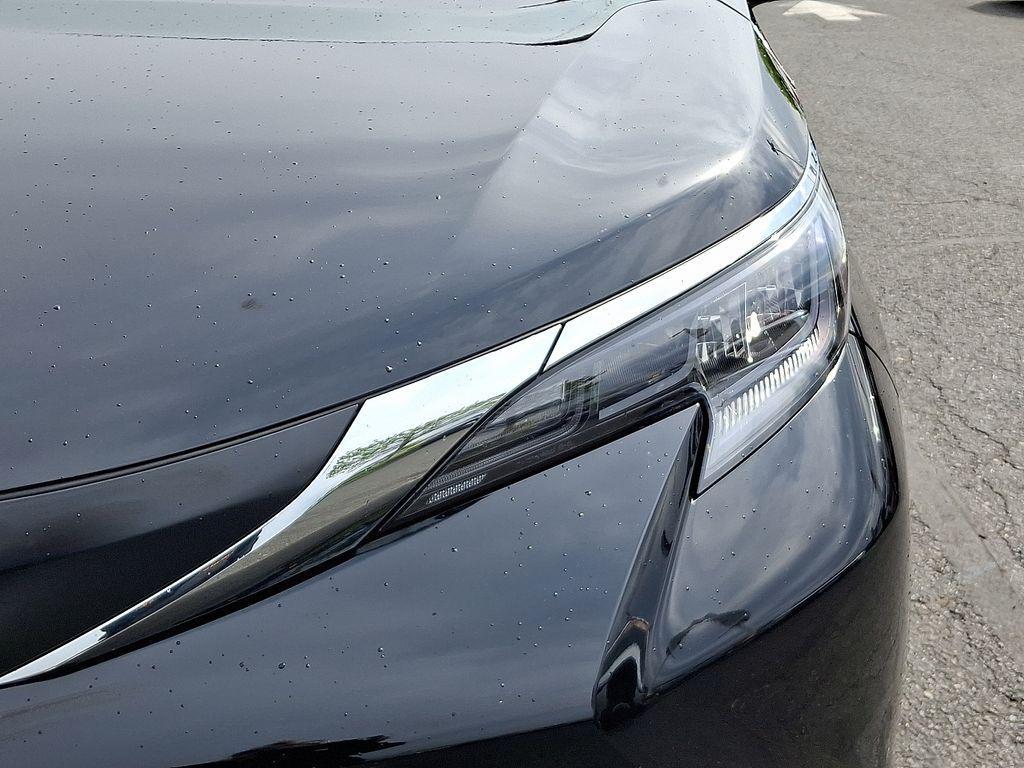 used 2026 Toyota Sienna car, priced at $48,677