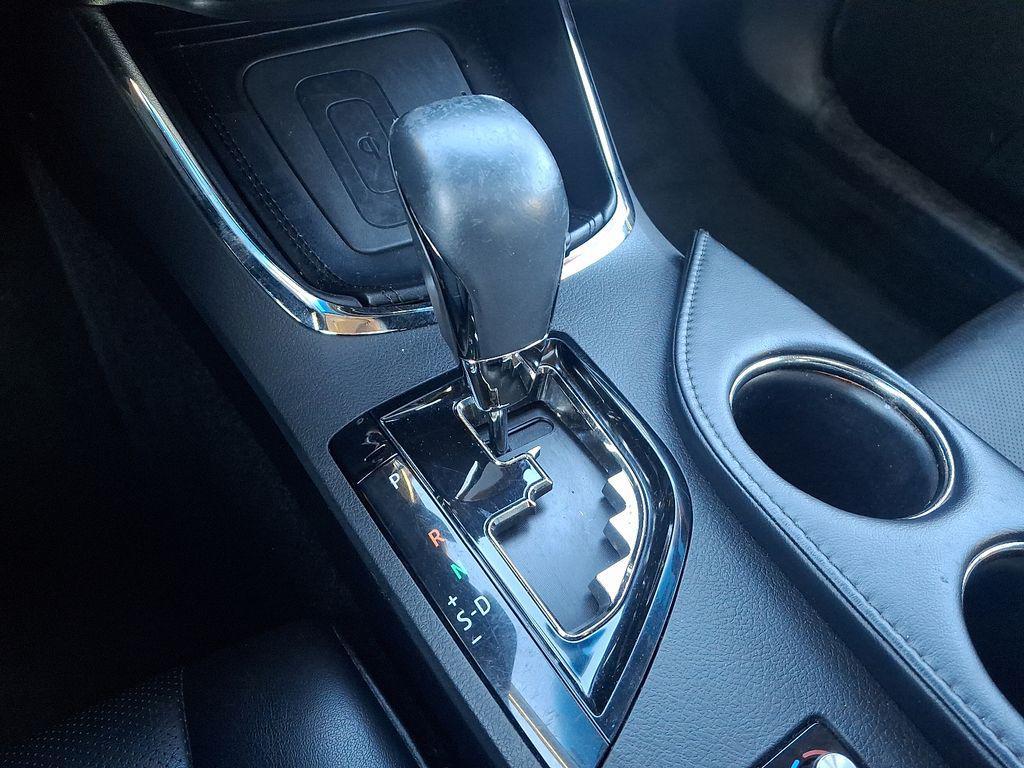 used 2016 Toyota Avalon car, priced at $11,822