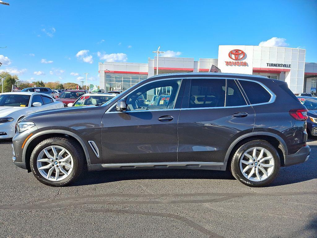 used 2021 BMW X5 car, priced at $31,987