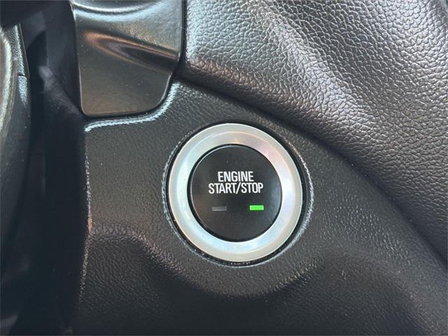 used 2021 Chevrolet Equinox car, priced at $19,551