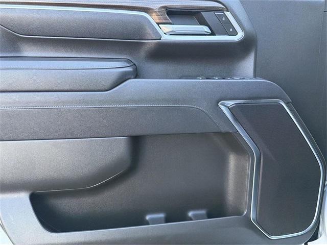 used 2025 Chevrolet Silverado 2500 car, priced at $56,551