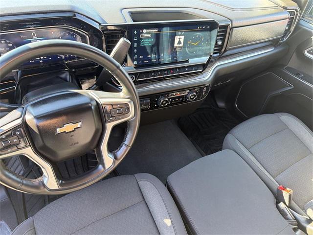 used 2025 Chevrolet Silverado 1500 car, priced at $38,991