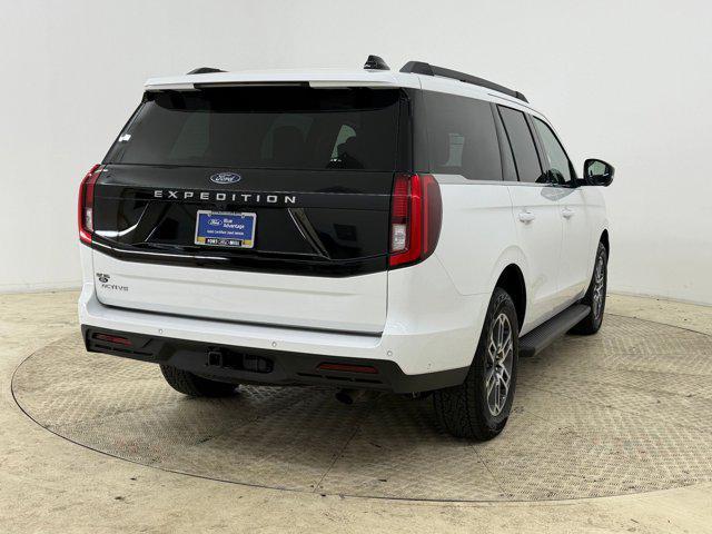 used 2025 Ford Expedition car, priced at $54,997