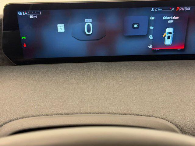 used 2025 Ford Expedition car, priced at $54,997