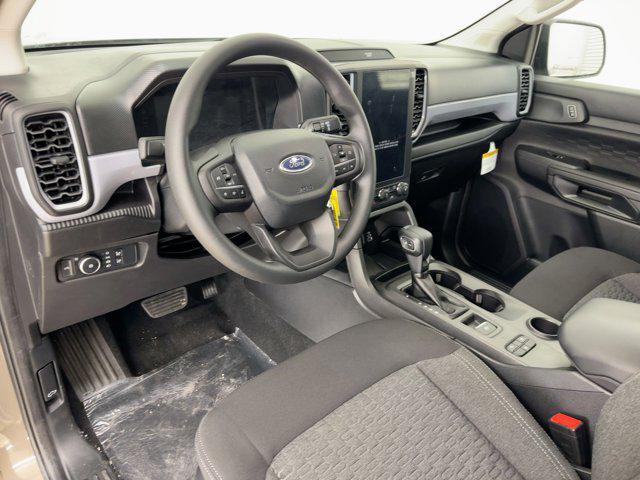 new 2025 Ford Ranger car, priced at $33,201