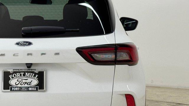 new 2026 Ford Escape car, priced at $28,542