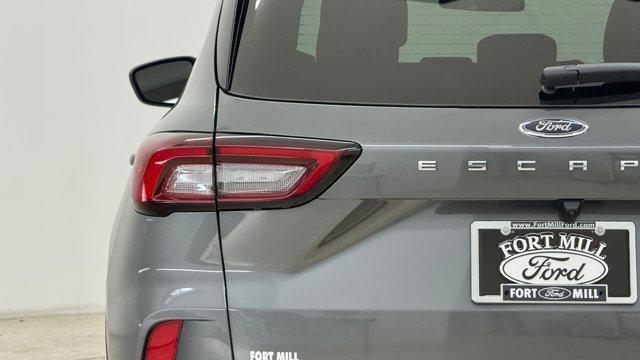 new 2026 Ford Escape car, priced at $29,331
