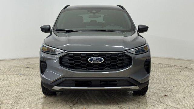 new 2026 Ford Escape car, priced at $29,331