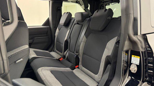 new 2025 Ford Bronco car, priced at $41,322