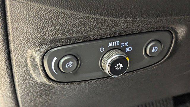 used 2020 Chevrolet Equinox car, priced at $16,899