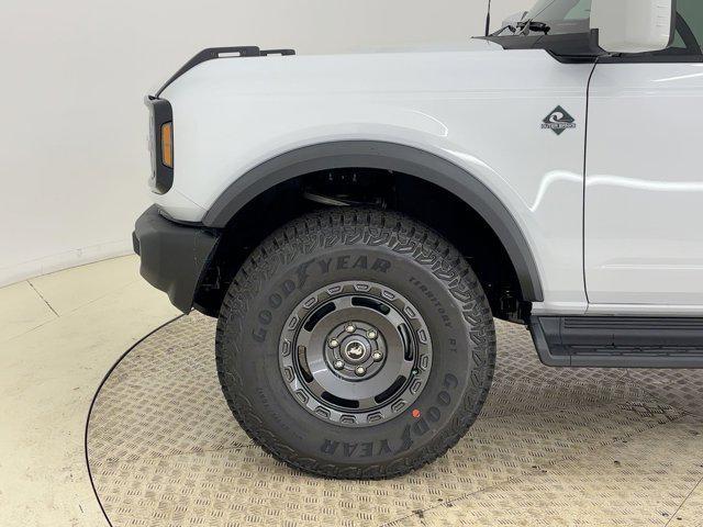 new 2025 Ford Bronco car, priced at $52,591