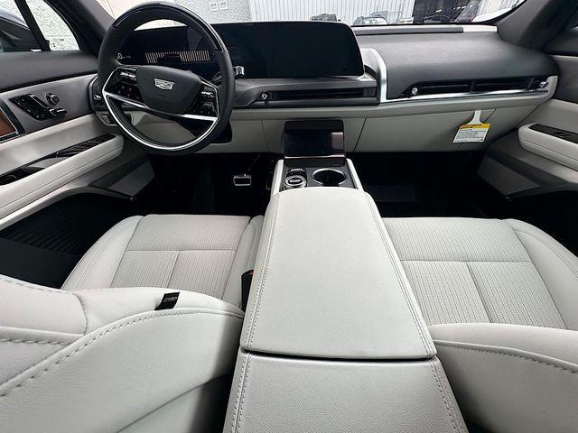 new 2026 Cadillac VISTIQ car, priced at $81,685