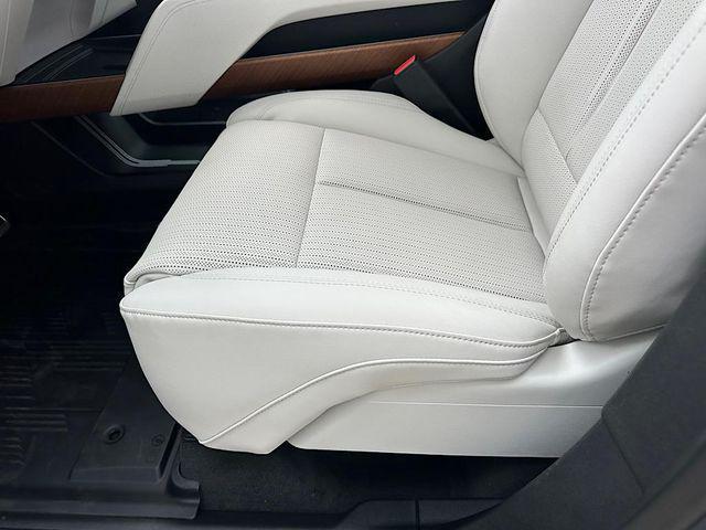 new 2026 Cadillac VISTIQ car, priced at $81,685