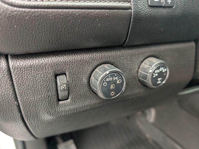 used 2022 GMC Canyon car, priced at $25,654