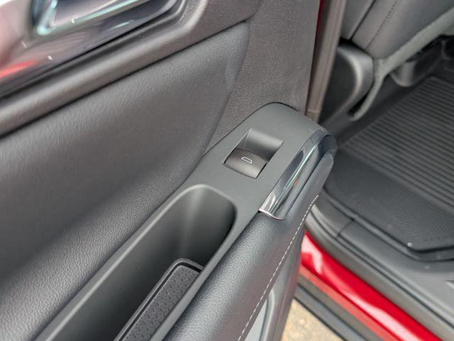 new 2026 Chevrolet Traverse car, priced at $42,984