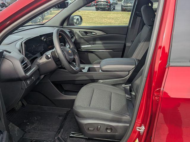 new 2026 Chevrolet Traverse car, priced at $42,984