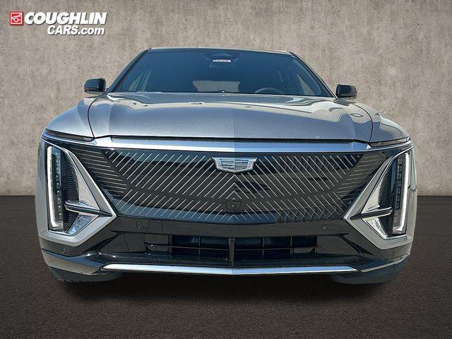 new 2025 Cadillac LYRIQ car, priced at $65,668