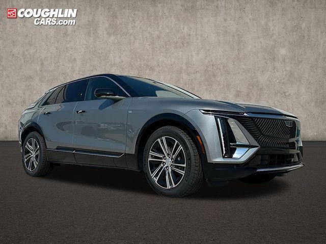 new 2025 Cadillac LYRIQ car, priced at $65,668