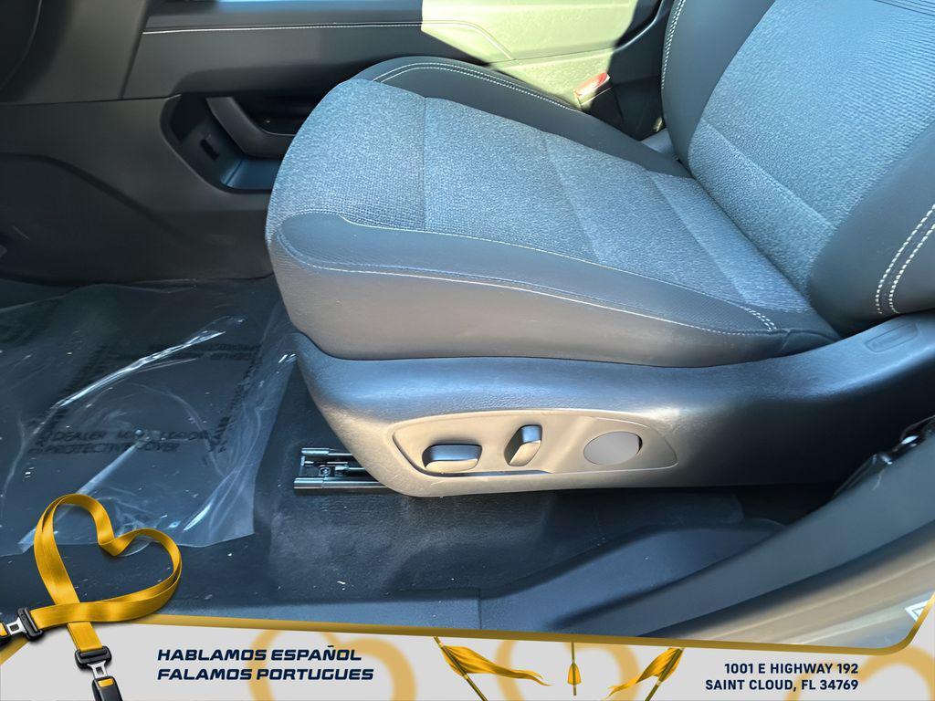 used 2025 GMC Acadia car, priced at $31,882