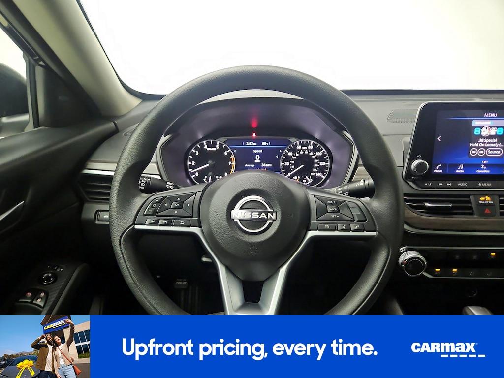 used 2025 Nissan Altima car, priced at $21,998