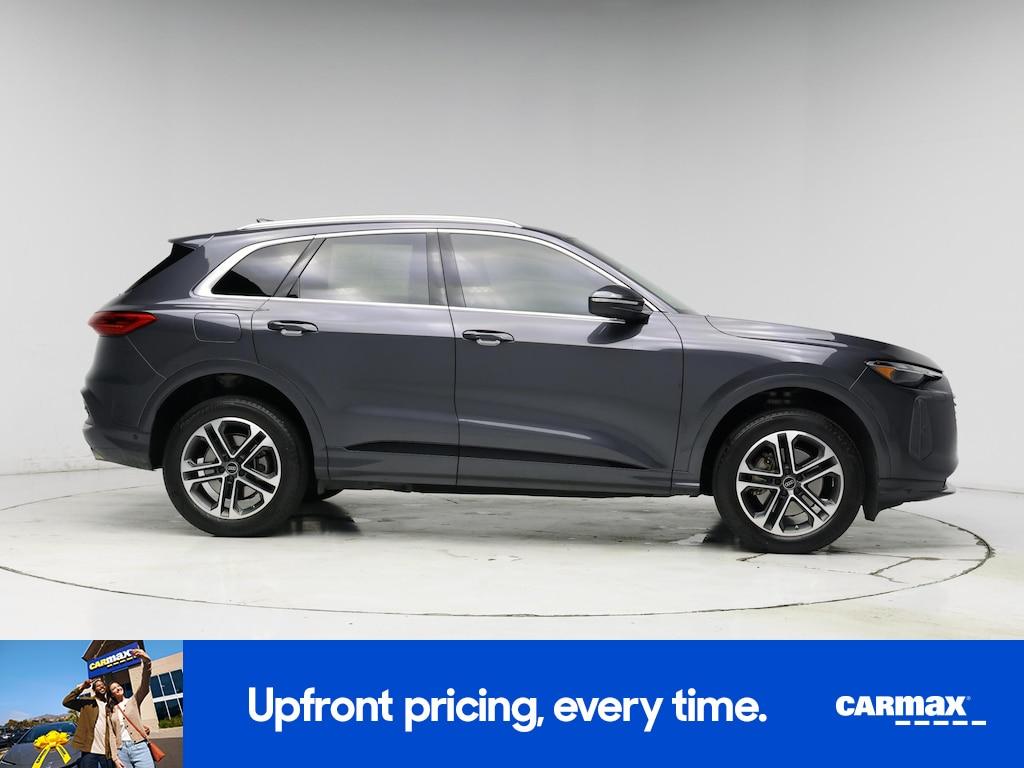 used 2025 Audi Q5 car, priced at $42,998