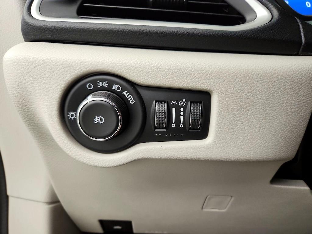 used 2018 Chrysler Pacifica Hybrid car, priced at $23,998