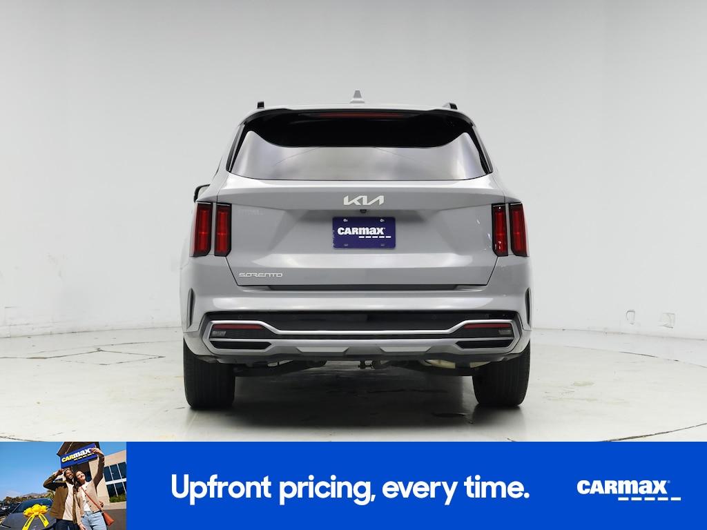 used 2023 Kia Sorento car, priced at $29,998