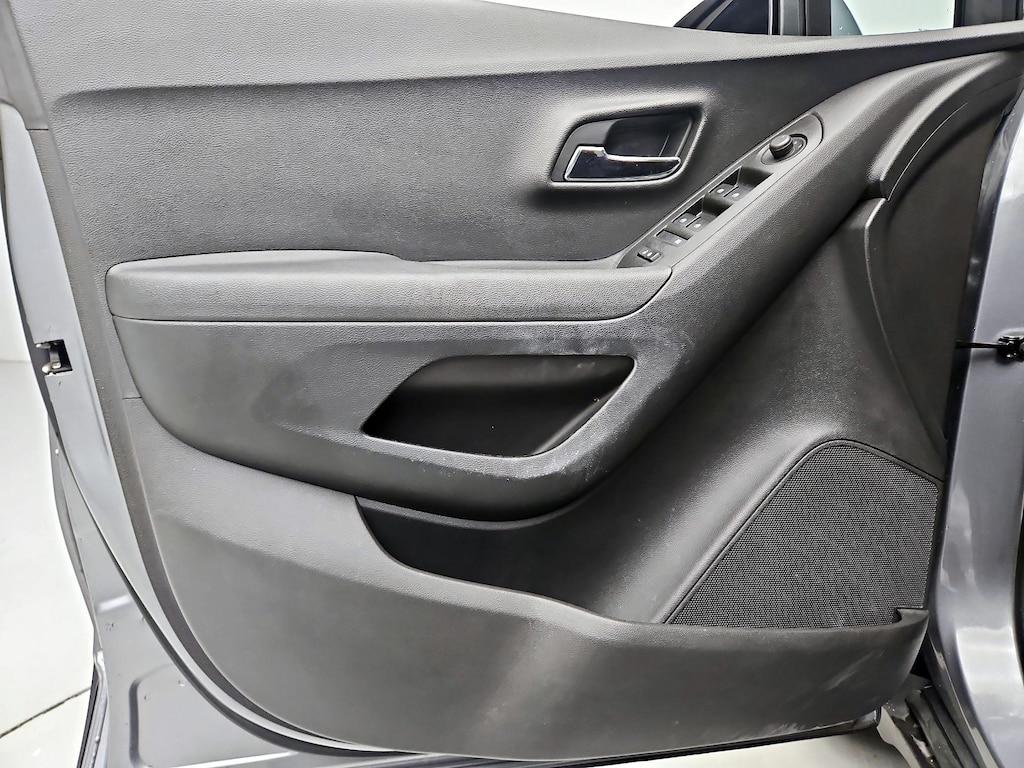 used 2020 Chevrolet Trax car, priced at $14,998