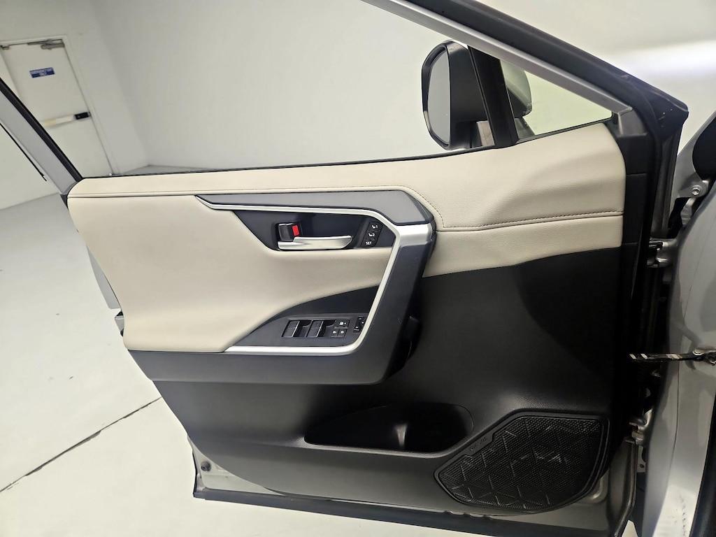 used 2019 Toyota RAV4 car, priced at $24,998