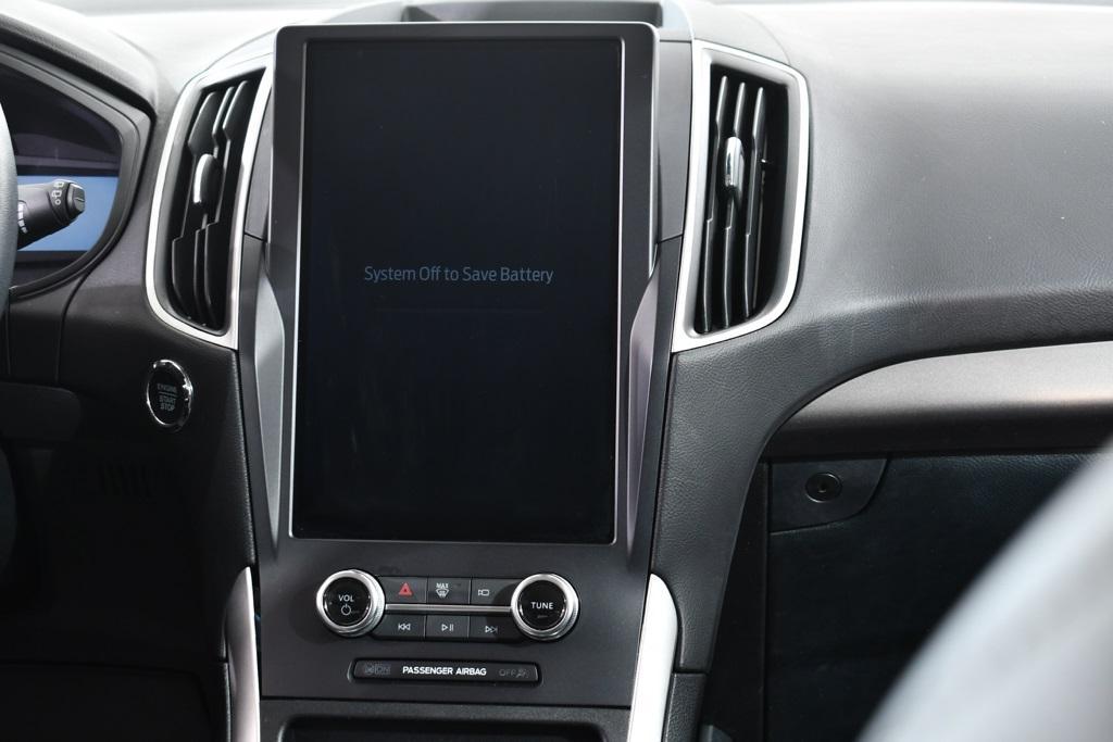 used 2024 Ford Edge car, priced at $26,555