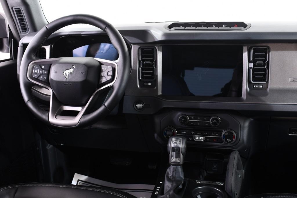 new 2025 Ford Bronco car, priced at $60,277