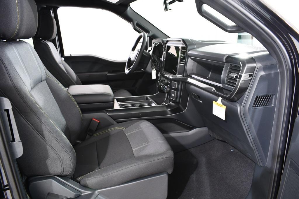 new 2025 Ford F-150 car, priced at $42,977