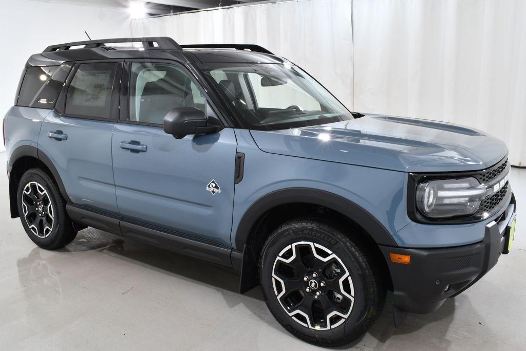 new 2025 Ford Bronco Sport car, priced at $36,977