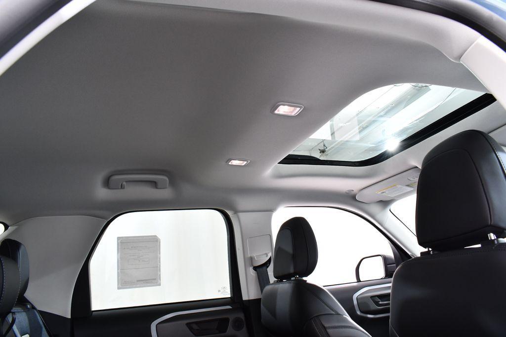 new 2025 Ford Bronco Sport car, priced at $36,977