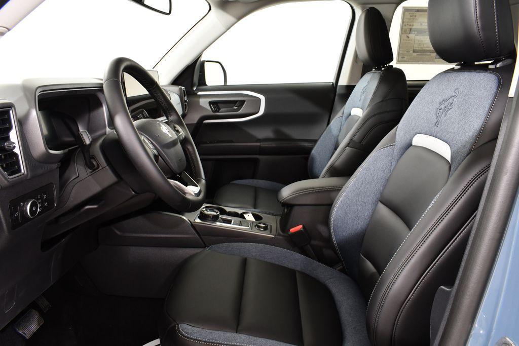 new 2025 Ford Bronco Sport car, priced at $36,977