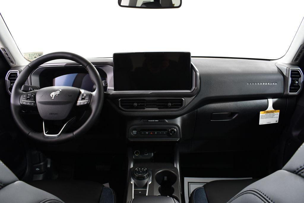 new 2025 Ford Bronco Sport car, priced at $36,977