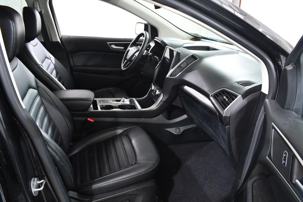 used 2024 Ford Edge car, priced at $25,155