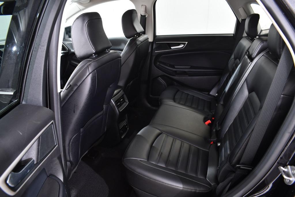 used 2024 Ford Edge car, priced at $25,155