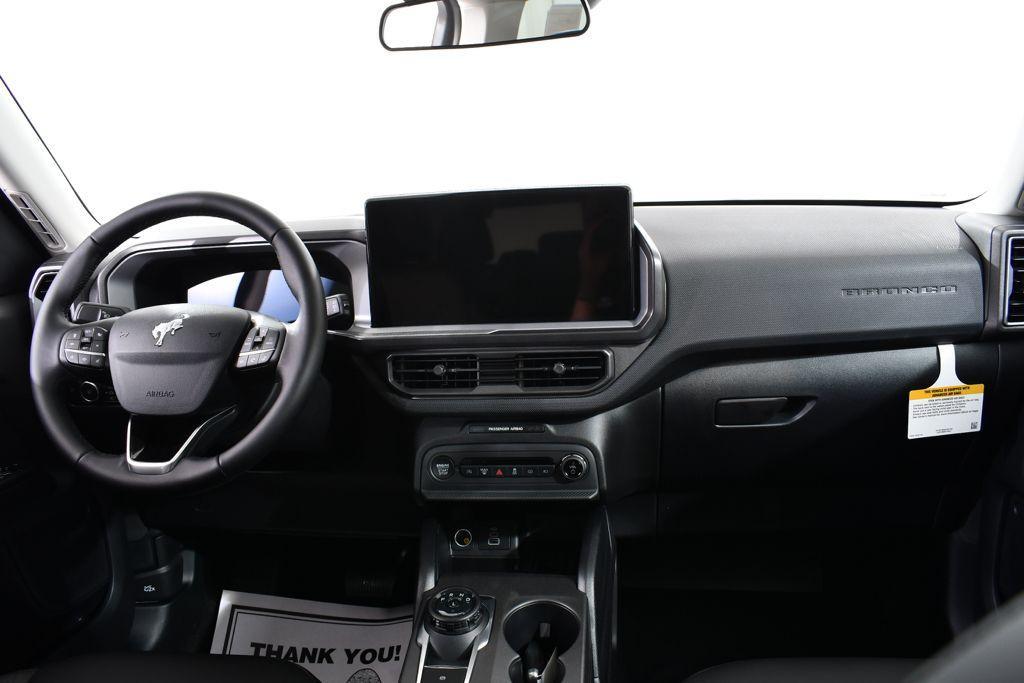 new 2025 Ford Bronco Sport car, priced at $31,977